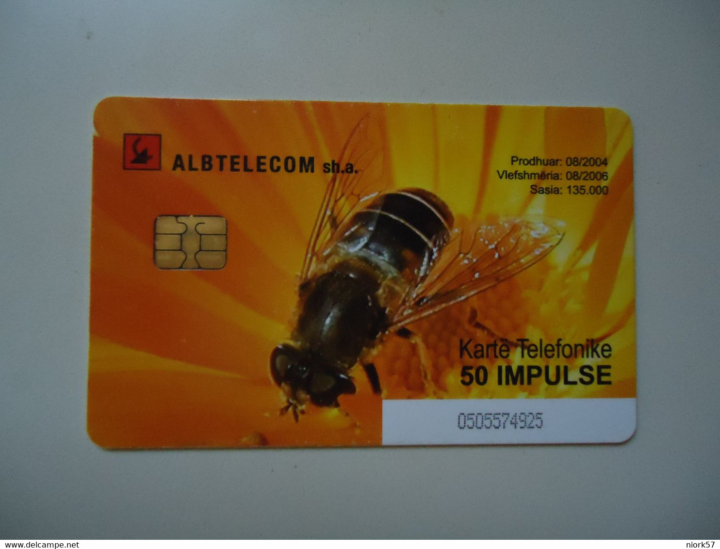 ALBANIA   USED   PHONECARDS  BEES 2 SCAN - Bienen