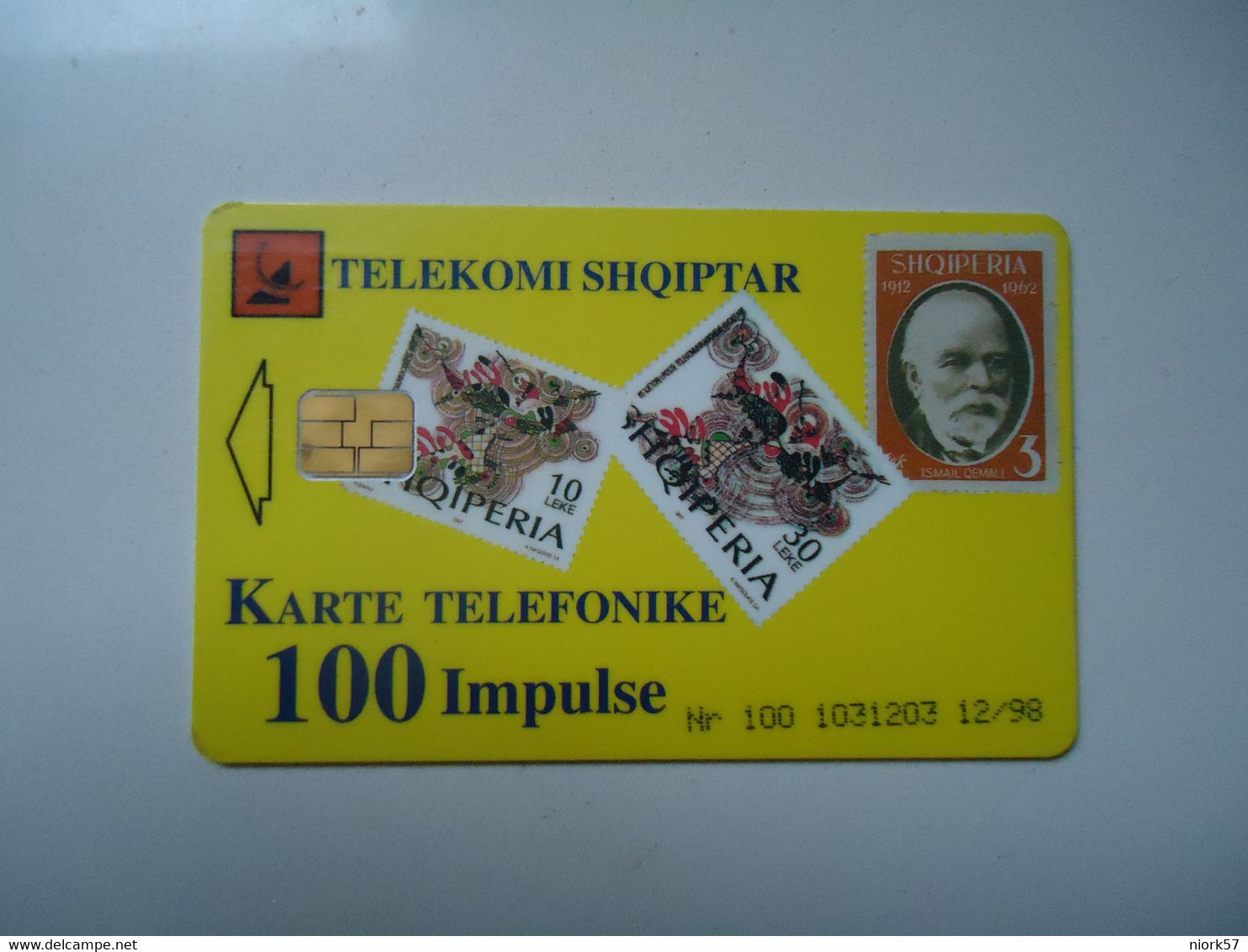 ALBANIA   USED     PHONECARDS  TELEPHONES AND STAMPS - Albanien