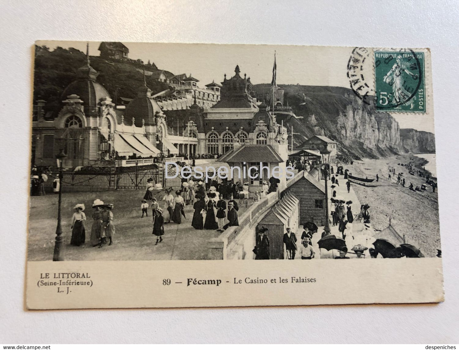 76400 Fécamp - Le Casino Et Les Falaises -  Très Animée -  1912 - Carte Circulée Timbre 5ctmes - Fécamp