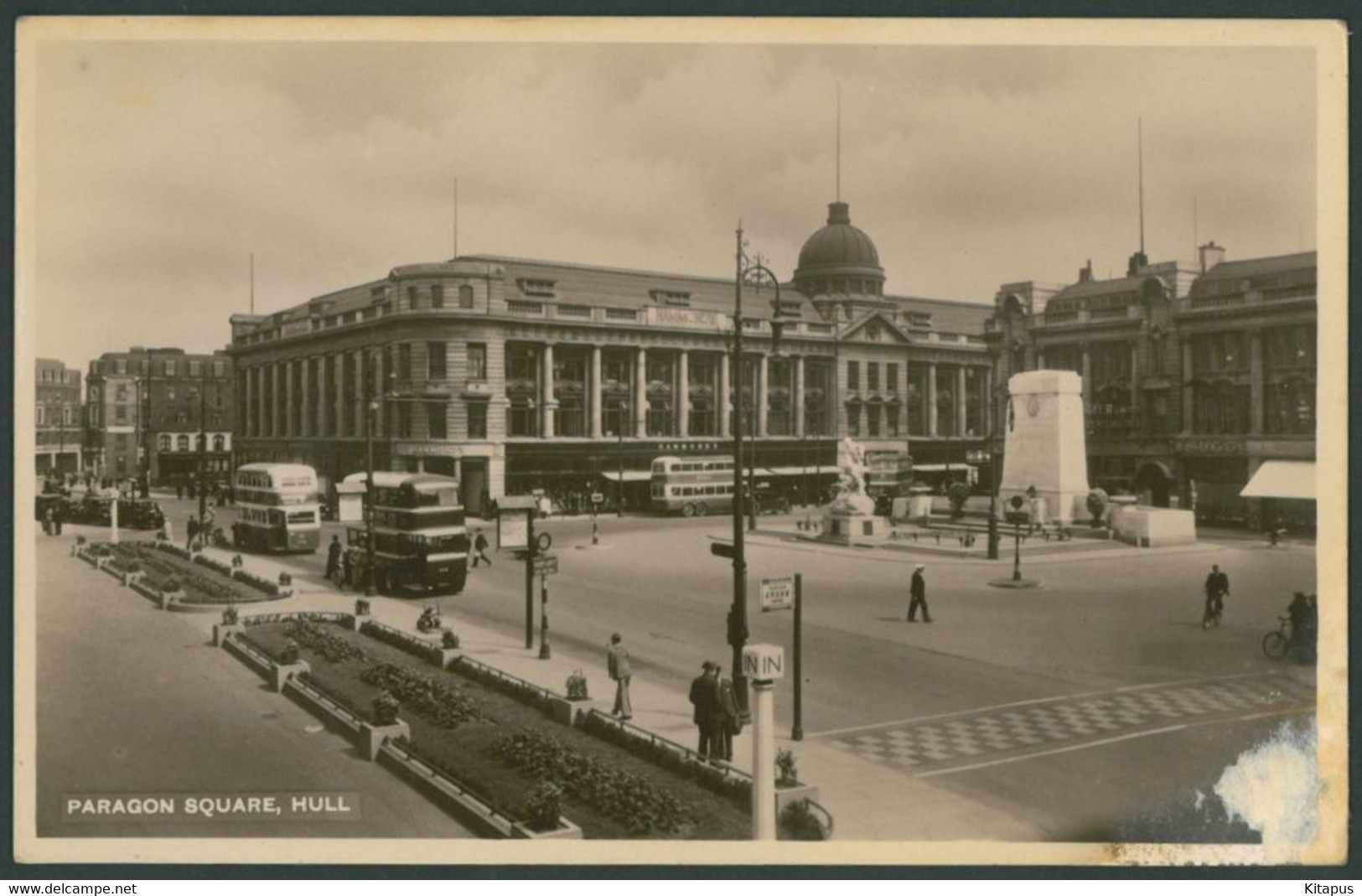 HULL Vintage Postcard England - Hull