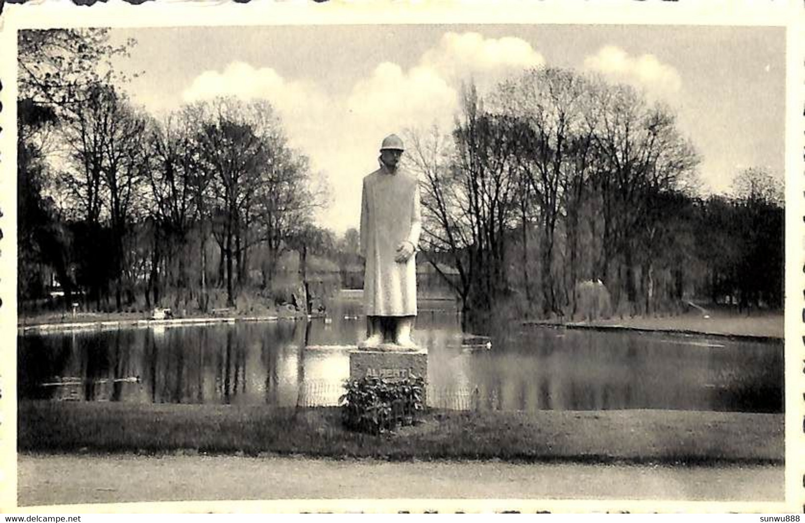 Vilvoorde - Stadspark Met Monument Koning Albert (Gallet-Kuyl) - Vilvoorde