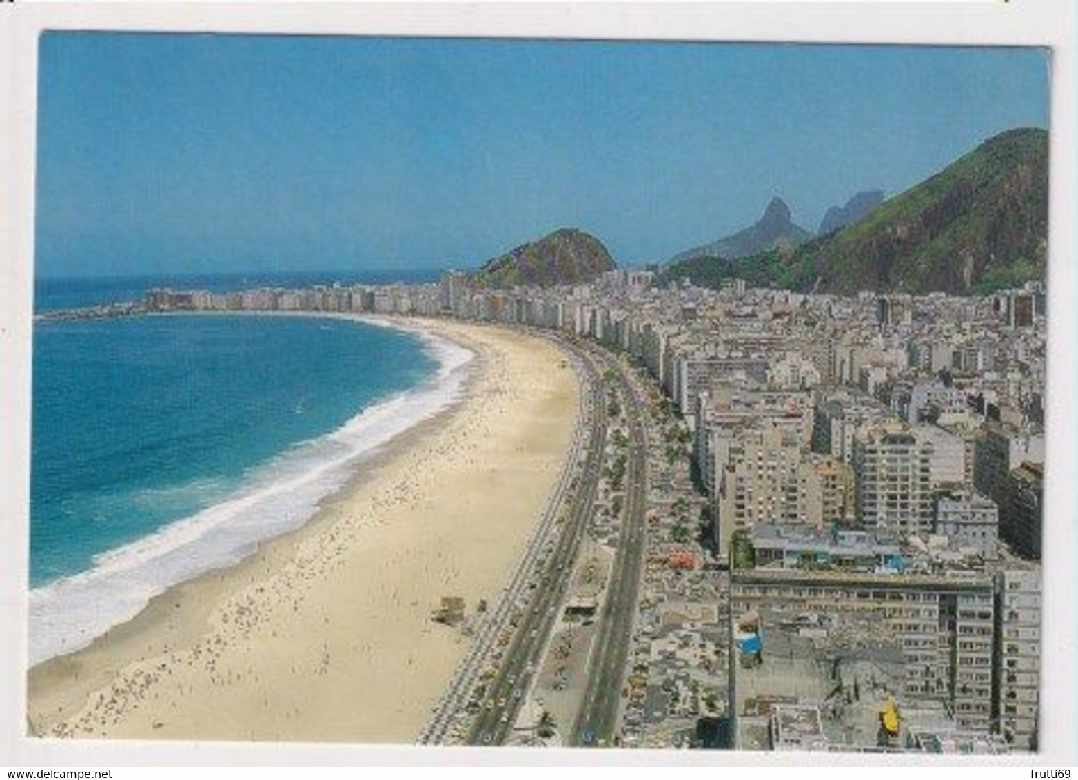 AK 029930 BRAZIL - Rio De Janeiro - Praia De Copacabana - Copacabana