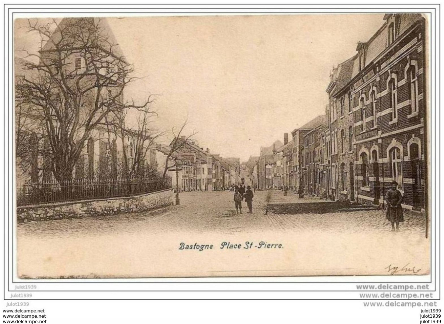 BASTOGNE ..-- Place Saint - Pierre . 1906 Vers BRUXELLES ( Mme PETERS ) . Voir Verso . - Bastogne