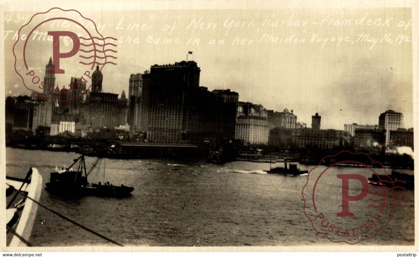 RMS  MAJESTIC  RPPC CARTE PHOTO  MAIDEN VIYAGE 1927 SKY LINE NEW YORK FROM DECK   WHITE STAR LINE SHIP BATEAU - Dampfer