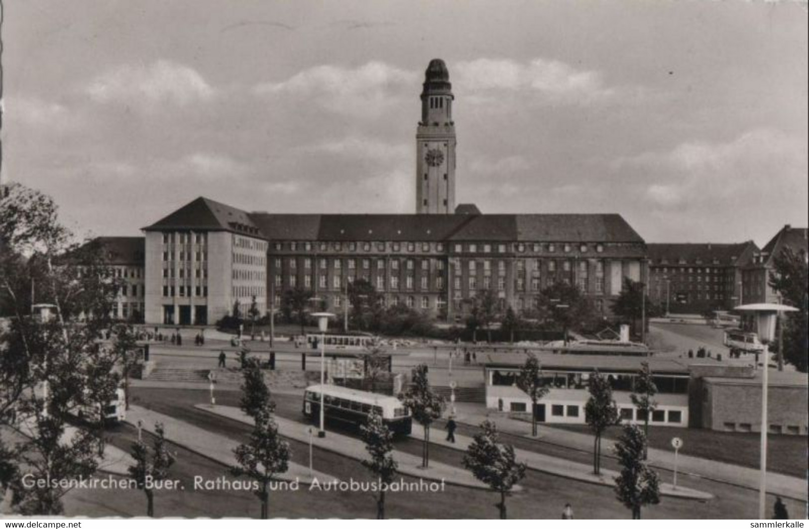 Gelsenkirchen-Buer - Rathaus Und Autobusbahnhof - Postcard - Gelsenkirchen