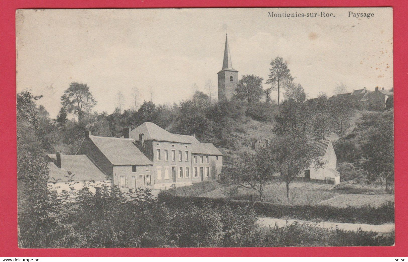 Montignies-sur-Roc - Paysage .... Eglise , Quartier ( Voir Verso ) - Honnelles