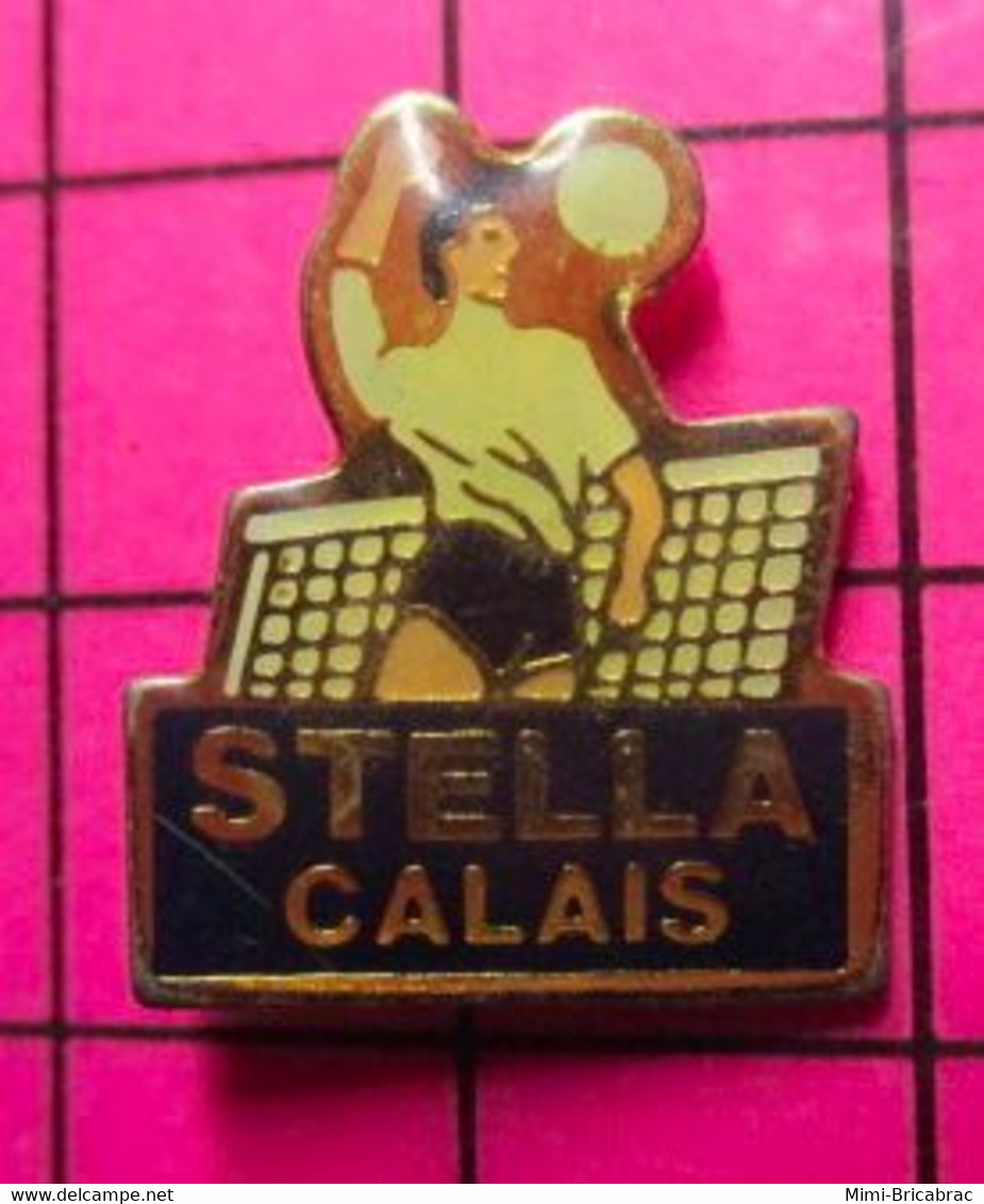 413A Pin's Pins / Beau Et Rare / THEME : SPORTS / CLUB VOLLEY-BALL CALAIS STELLA - Volleybal