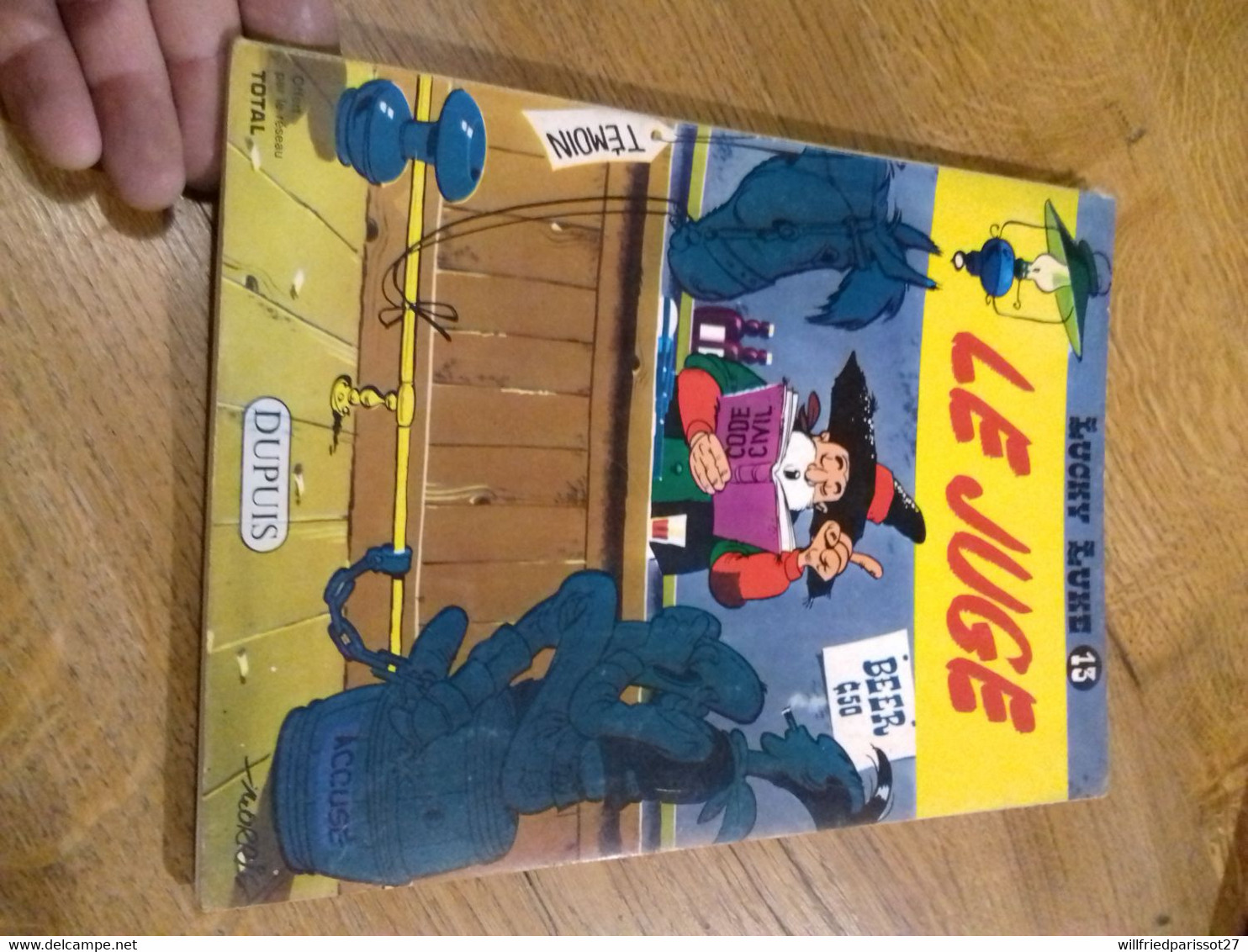 11/  LUCKY LUKE N° 13 LE JUGE OFFERT PAR TOTAL - Lucky Luke