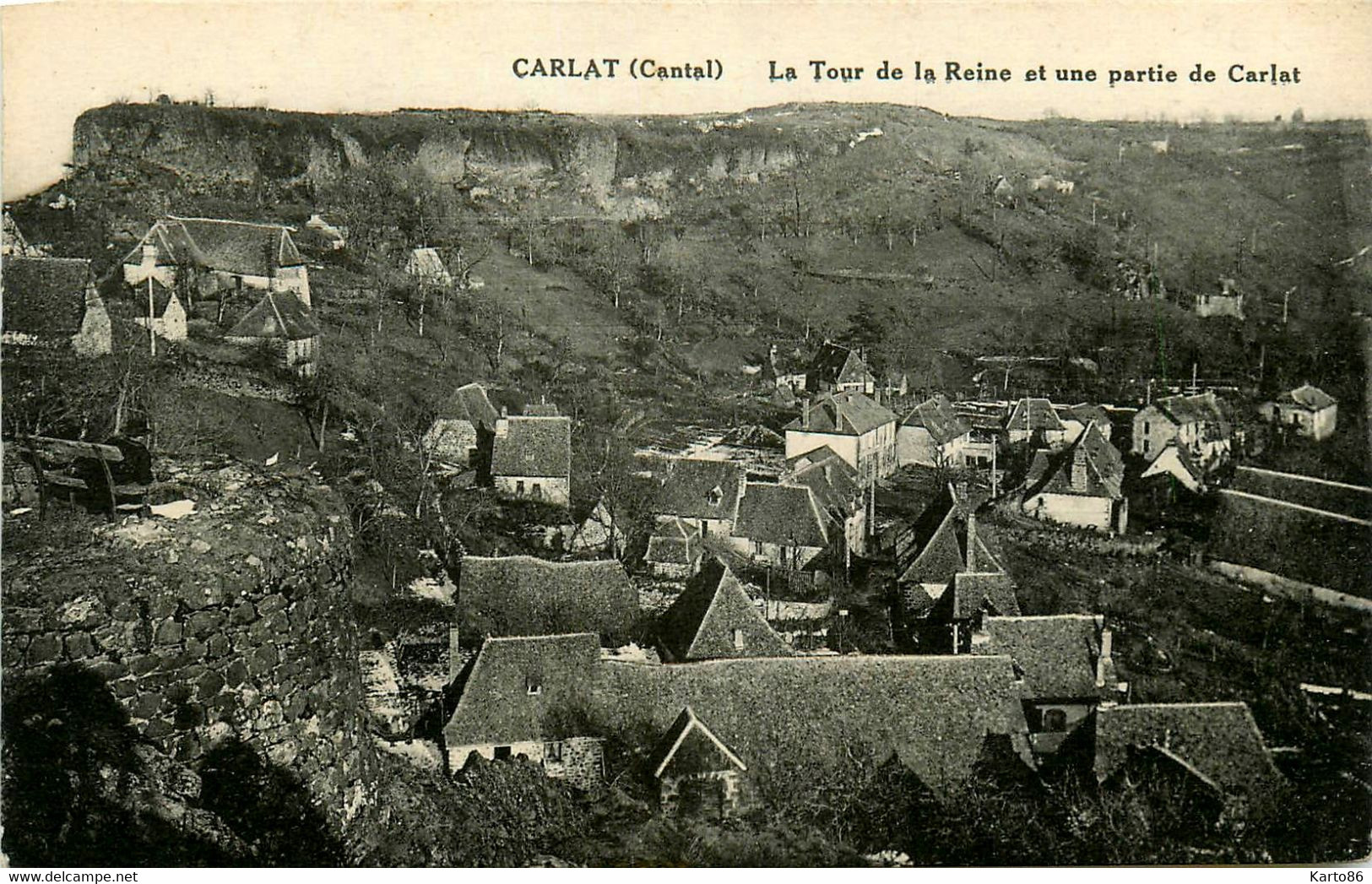 Carlat * La Tour De La Reine Et Vue Partiel Du Village - Carlat