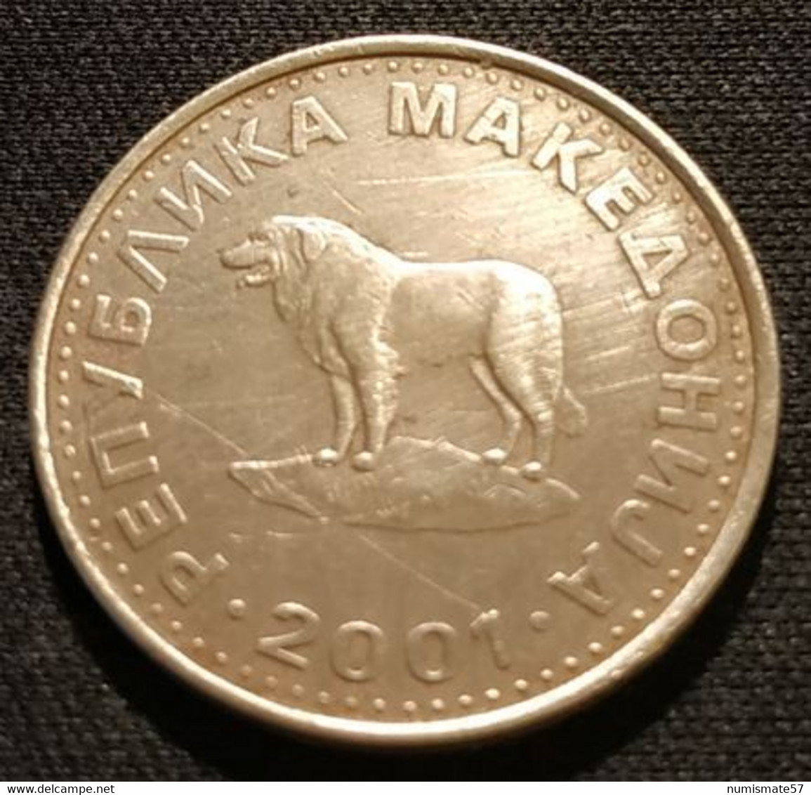 MACEDOINE - MACEDONIA - 1 DENAR 2001 - KM 2 - ( Chien De Berger ) - Macédoine Du Nord