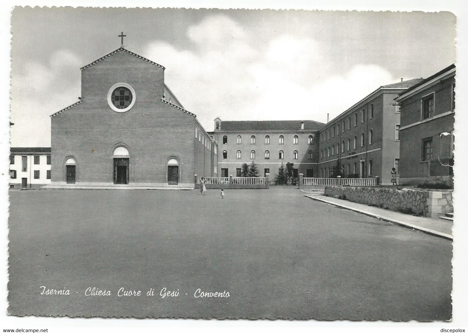 AB447 Isernia - Chiesa Cuore Di Gesù E Convento / Non Viaggiata - Isernia