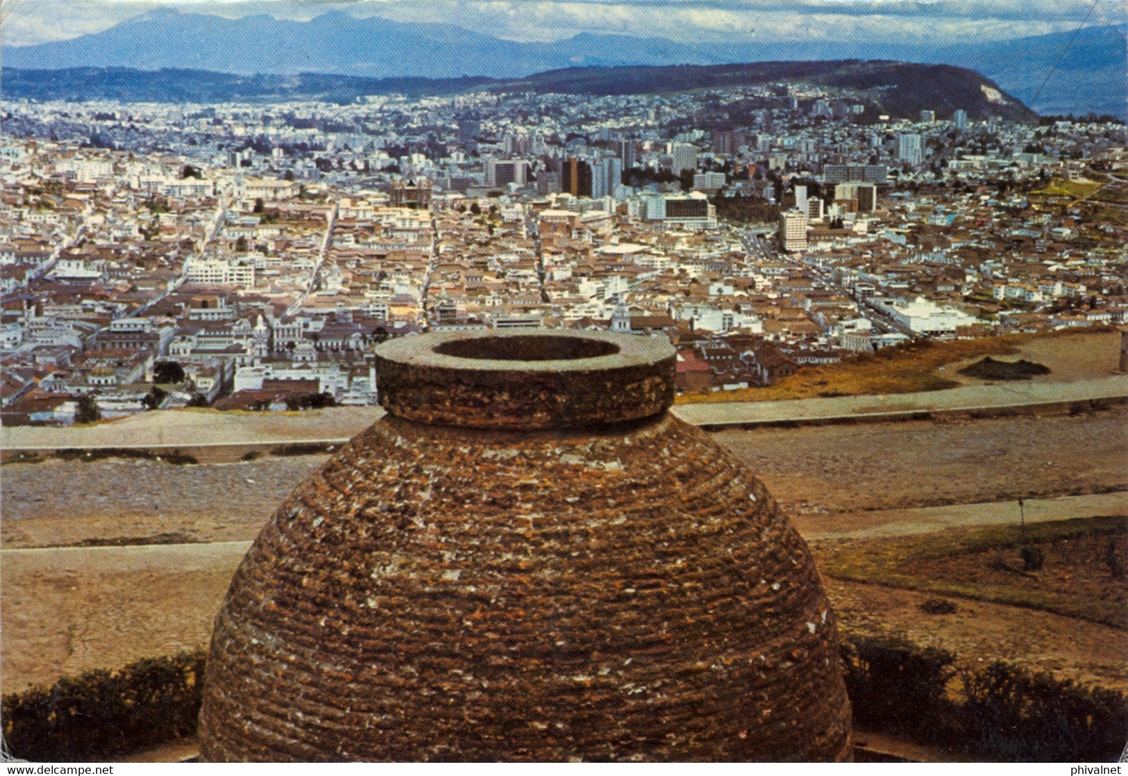 ECUADOR , T.P. CIRCULADA , LA INCAICA OLLA DEL PANECILLO - Ecuador