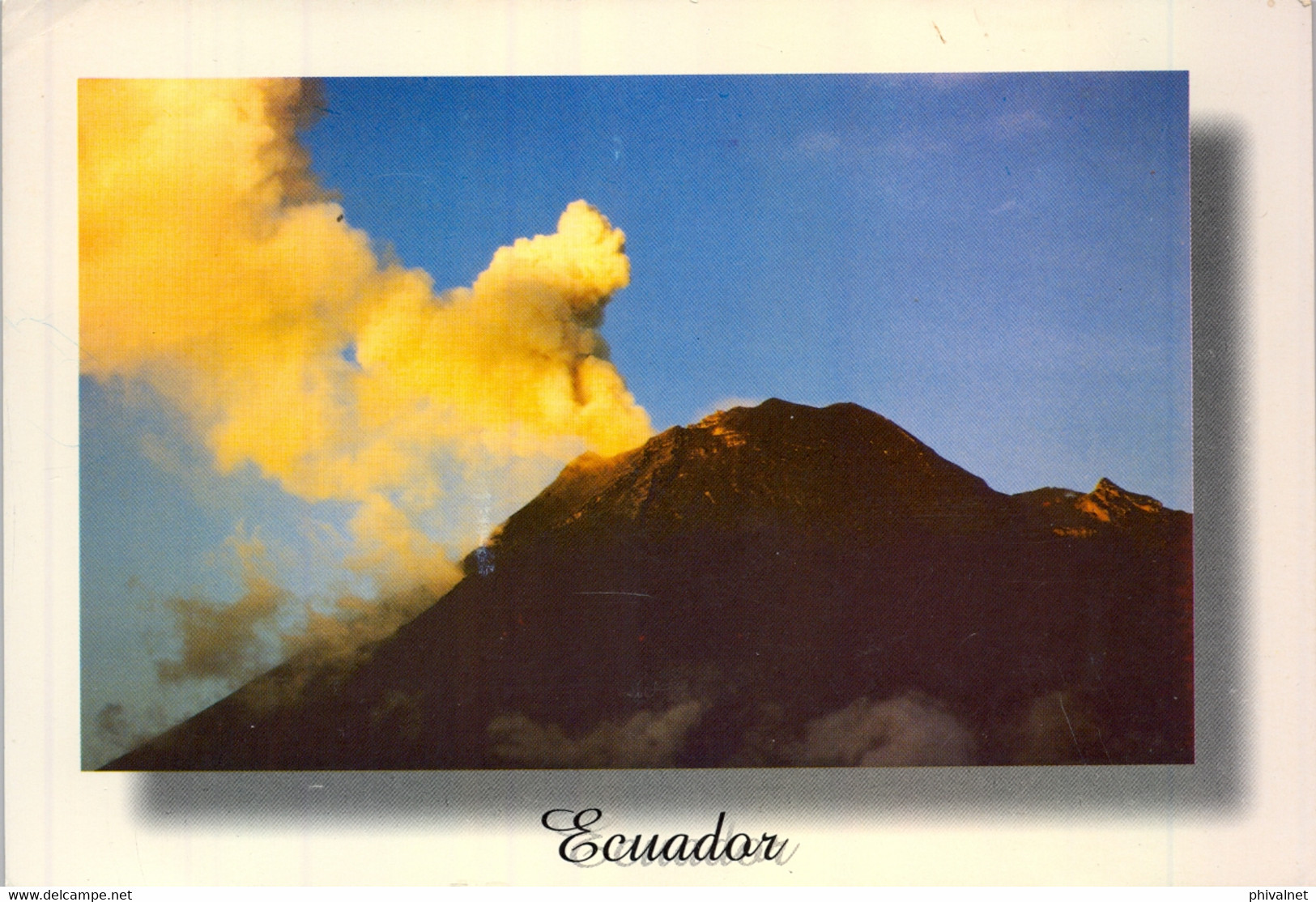 ECUADOR , T.P. CIRCULADA , VOLCANES - Equateur