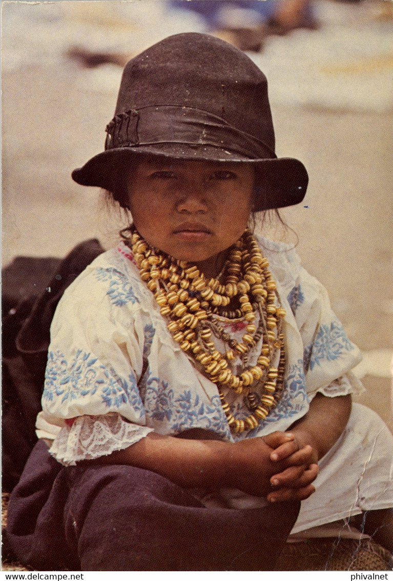 ECUADOR , T.P. CIRCULADA , NIÑA OTAVALEÑA , CHILD - Ecuador