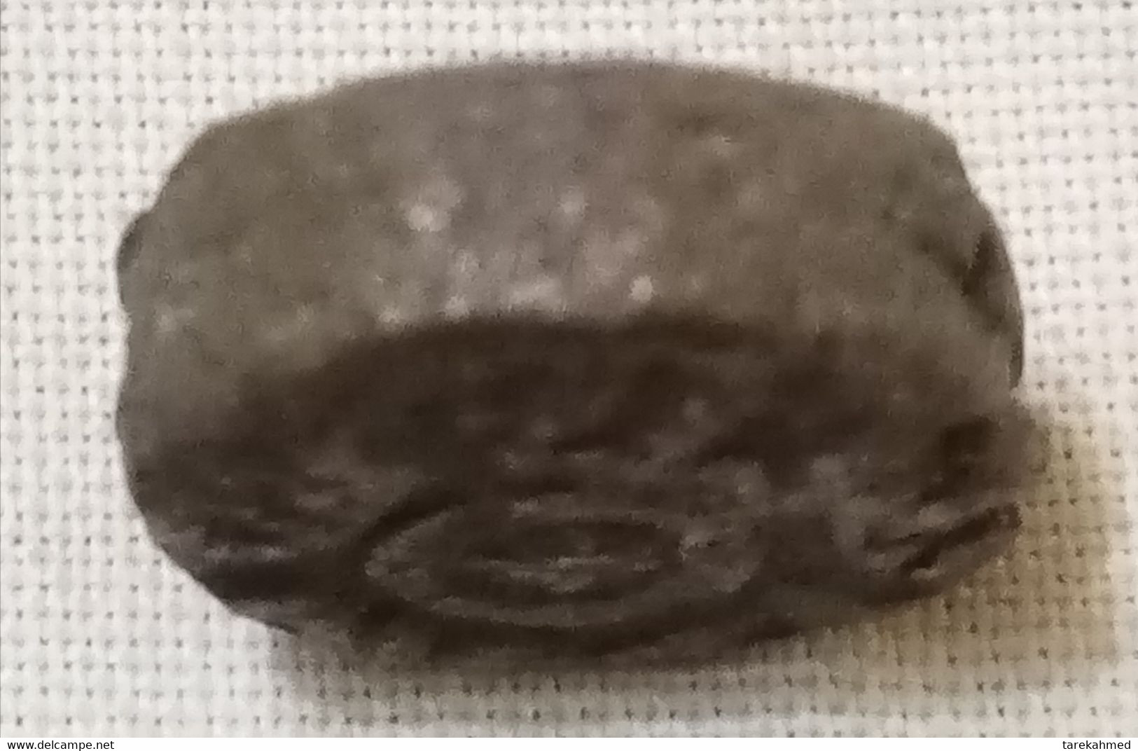 Egypt Umayyad , VV Rare Fals 65 AH .. Fustat Mint , Bronze 2.4 Gm  . Six Pointed Star In The Middle . Gomaa - Islamitisch