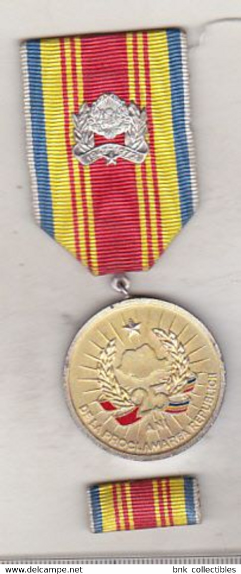 Romania "25 Years Of Proclamation Of The Republic " Medal - Roumanie - Otros & Sin Clasificación