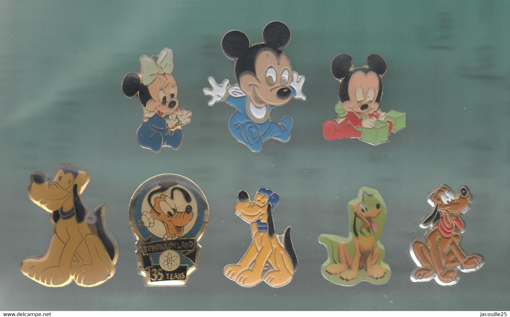 PINS PIN'S DISNEY 1164 MINNIE BEBE LES BEBES DE MINNIE TOMORROLAND  PLUTO  MICKEY LOT 8 PINS - Disney