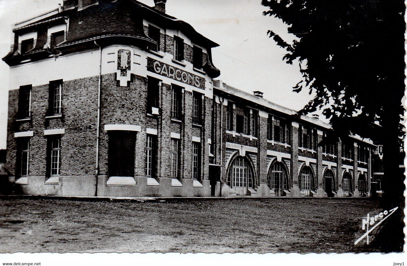 CPSM Limay L'école Des Garçons, édition D' Art, Marco - Limay