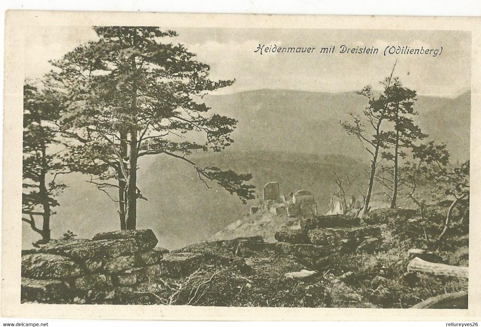 CPA ,Allemagne , N°37, Heidenmauer Mit Dreistein  ( Odilienberg ) , Ed. A.G. - Ohne Zuordnung