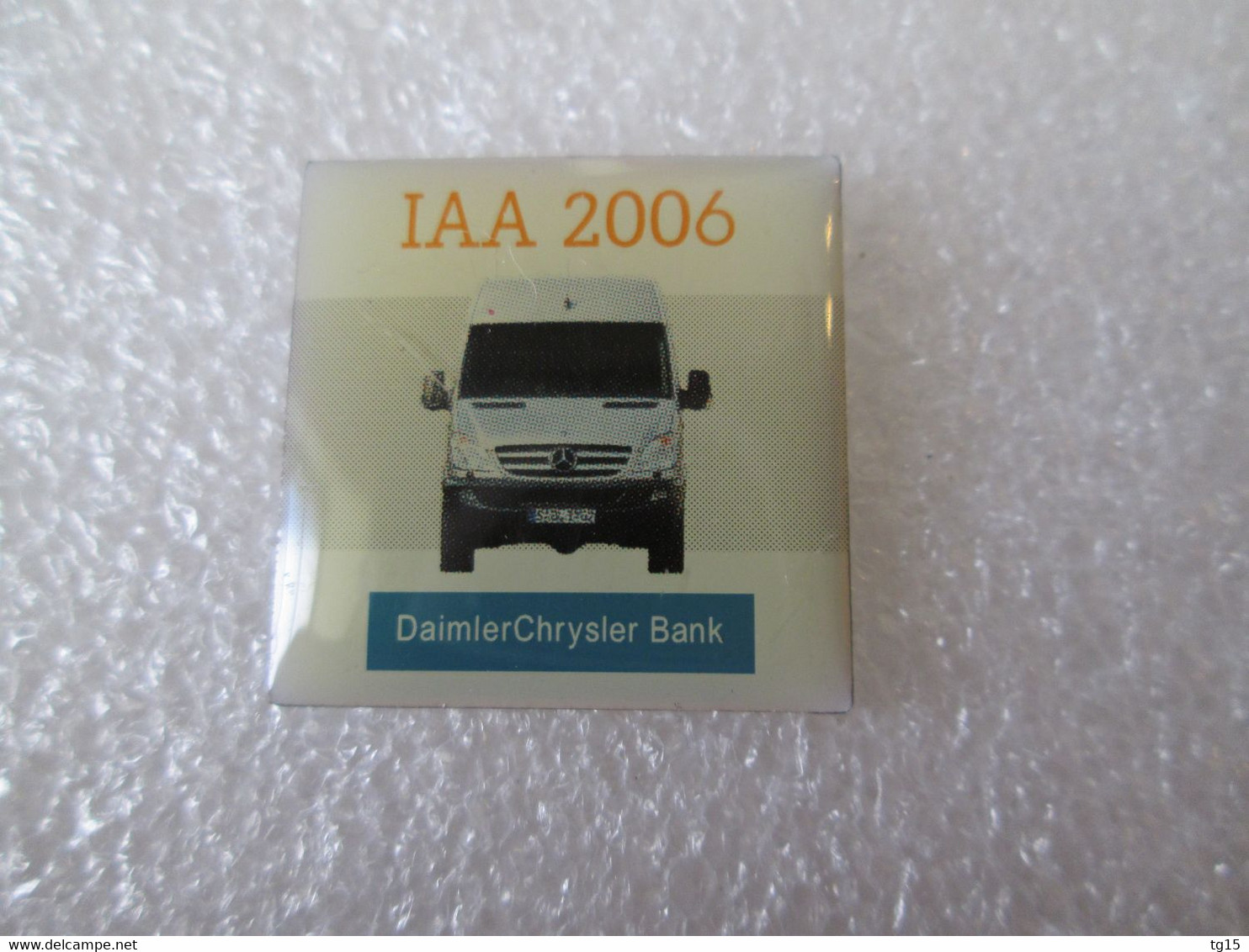 PIN'S    MERCEDES BENZ   SPRINTER  IAA 2006 - Mercedes