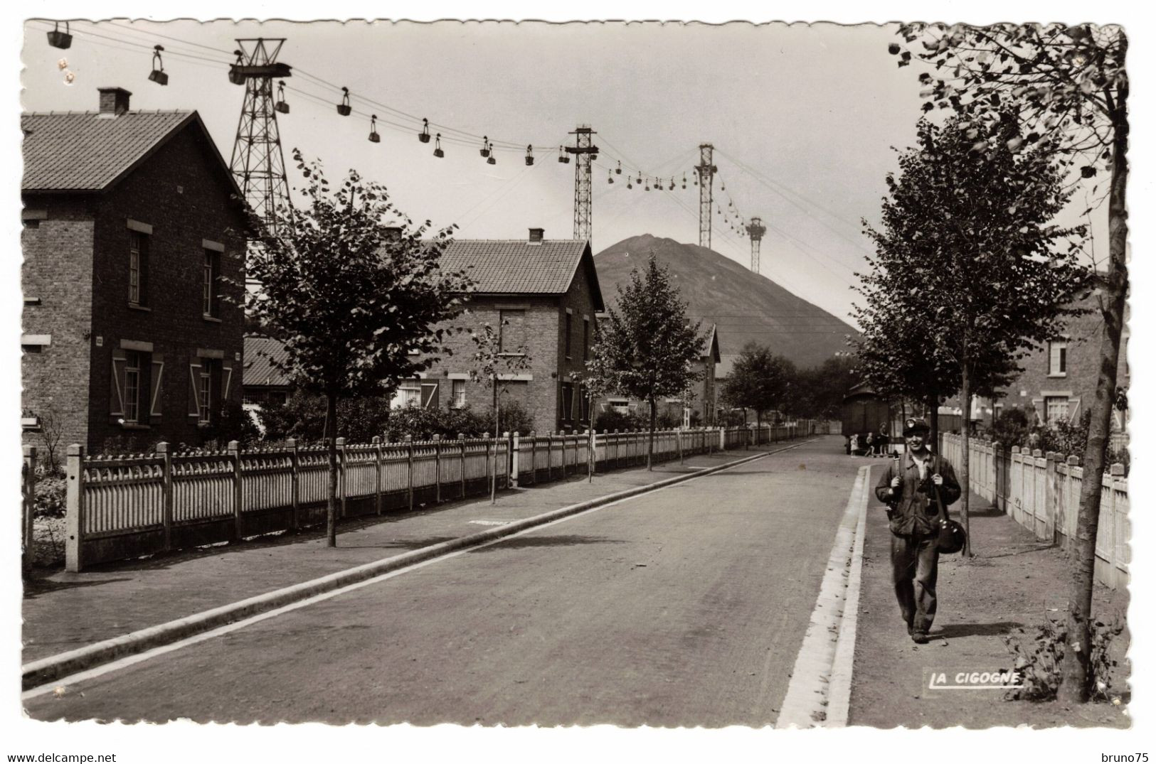 62 - OIGNIES - Entrée De La Cité 1940 - 14 X 9 - Otros & Sin Clasificación