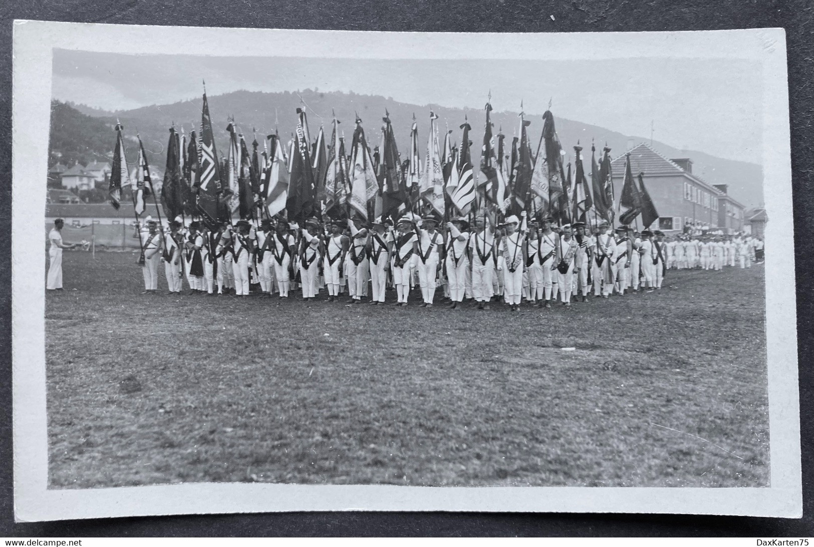 Anlass/ Feier Mit Kostümen Und Fahnen/ Photo Hans Schwab/ Höngg ZH - Höngg