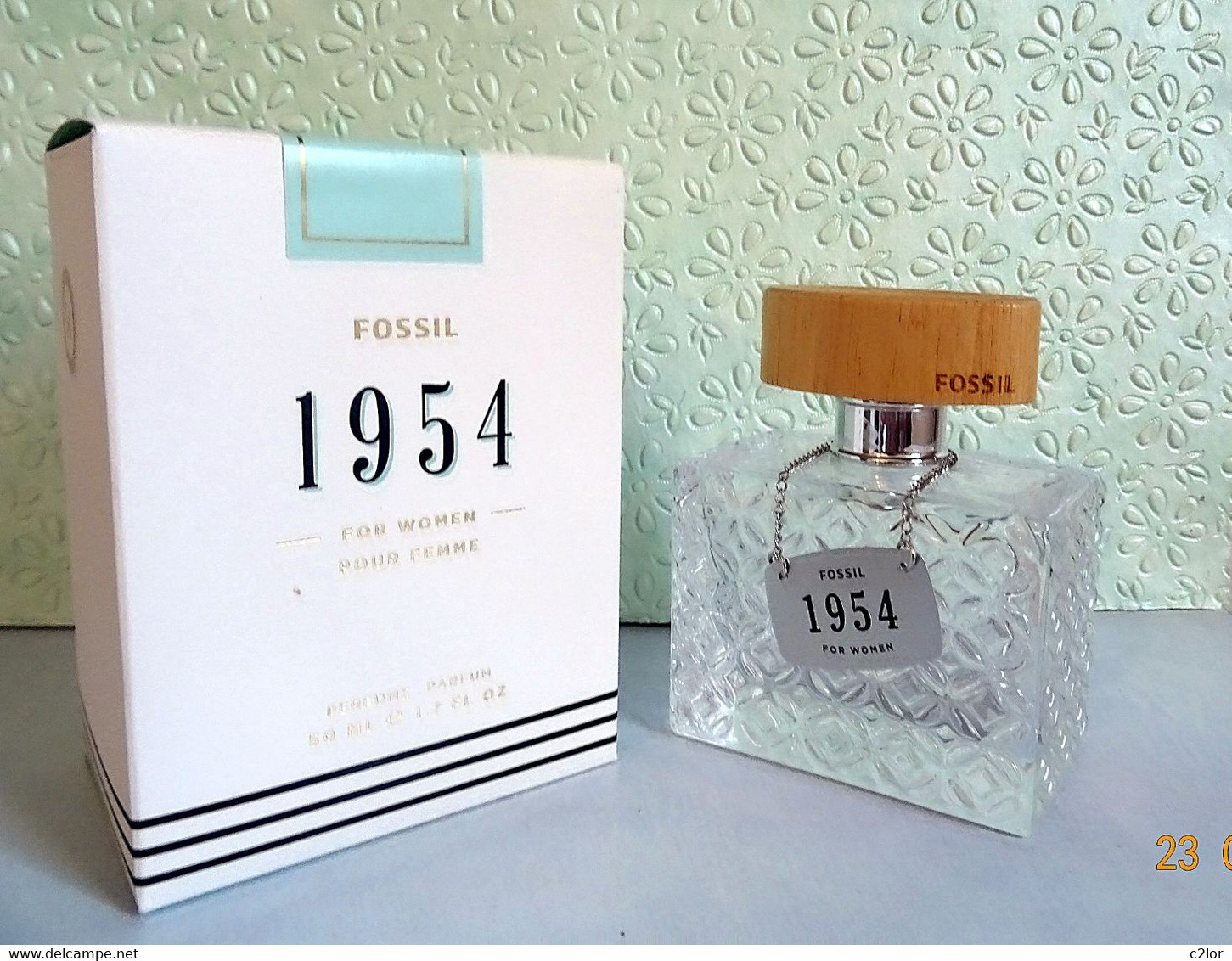 Flacon Spray "1954" De FOSSIL Eau De Toilette Pour Femme 50 Ml Avec Sa Boite -Vide/Empty- - Flacons (vides)