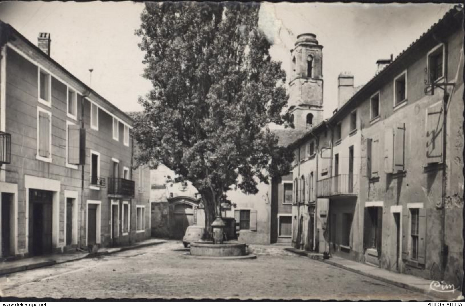 CPA CP Valréas Vaucluse Place Henri Fabre Et Tour Des Cordeliers - Valreas