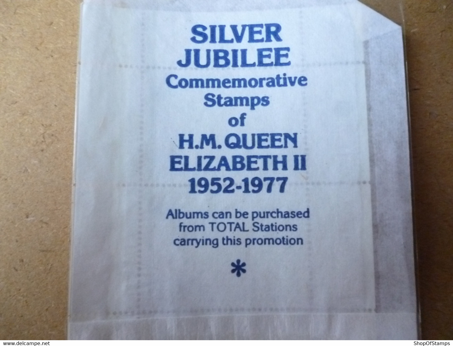 GREAT BRITAIN QUEEN SILVER JUBILEE CINDRELLA SHEET - Cinderella