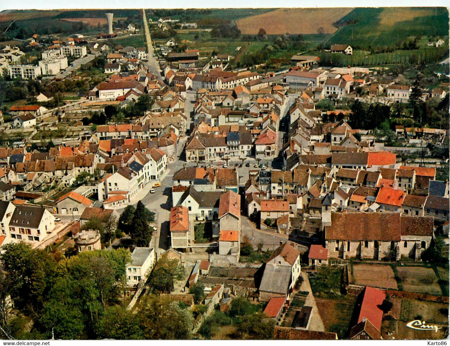 Rebais * Vue Générale Aérienne Du Village - Rebais