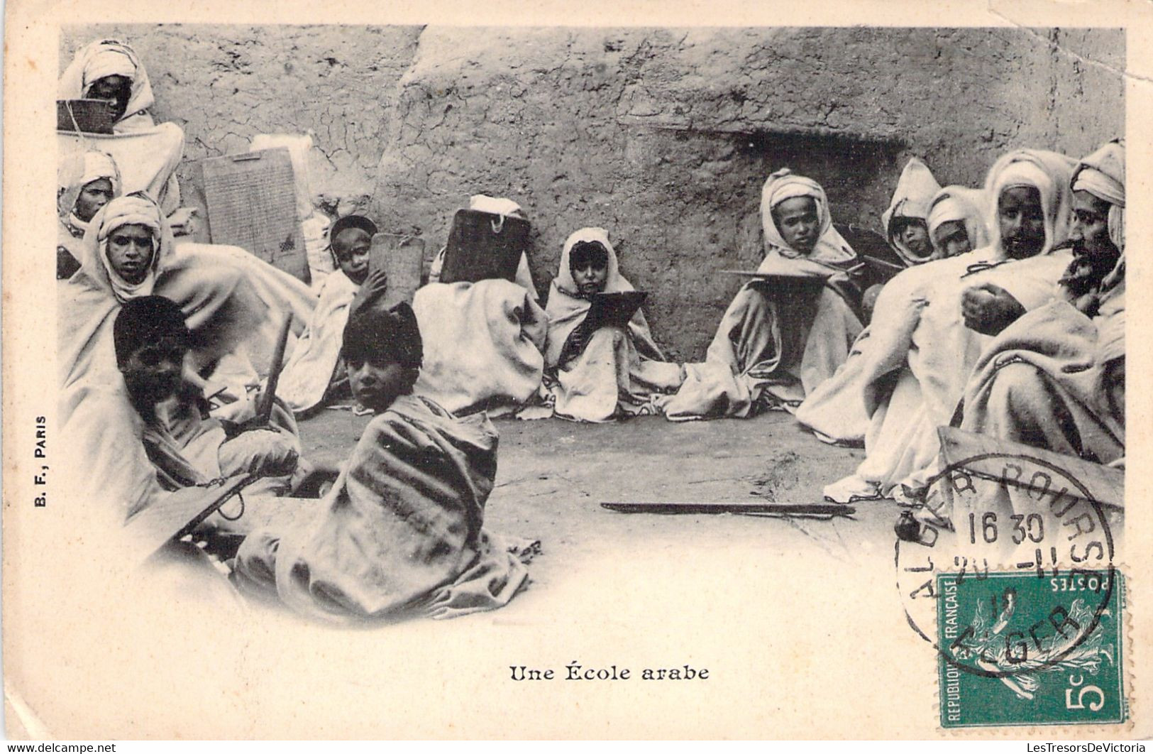 Une école Arabe - Oblitéré à Alger En 1910 - Dos Non Divisé - Scènes & Types