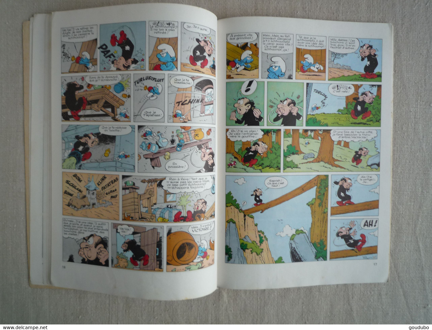 Schtroumpfonie En UT 2 Histoires De Schtroumpfs Par Peyo Dupuis 1972 Offert Par Total. - Schtroumpfs, Les - Los Pitufos