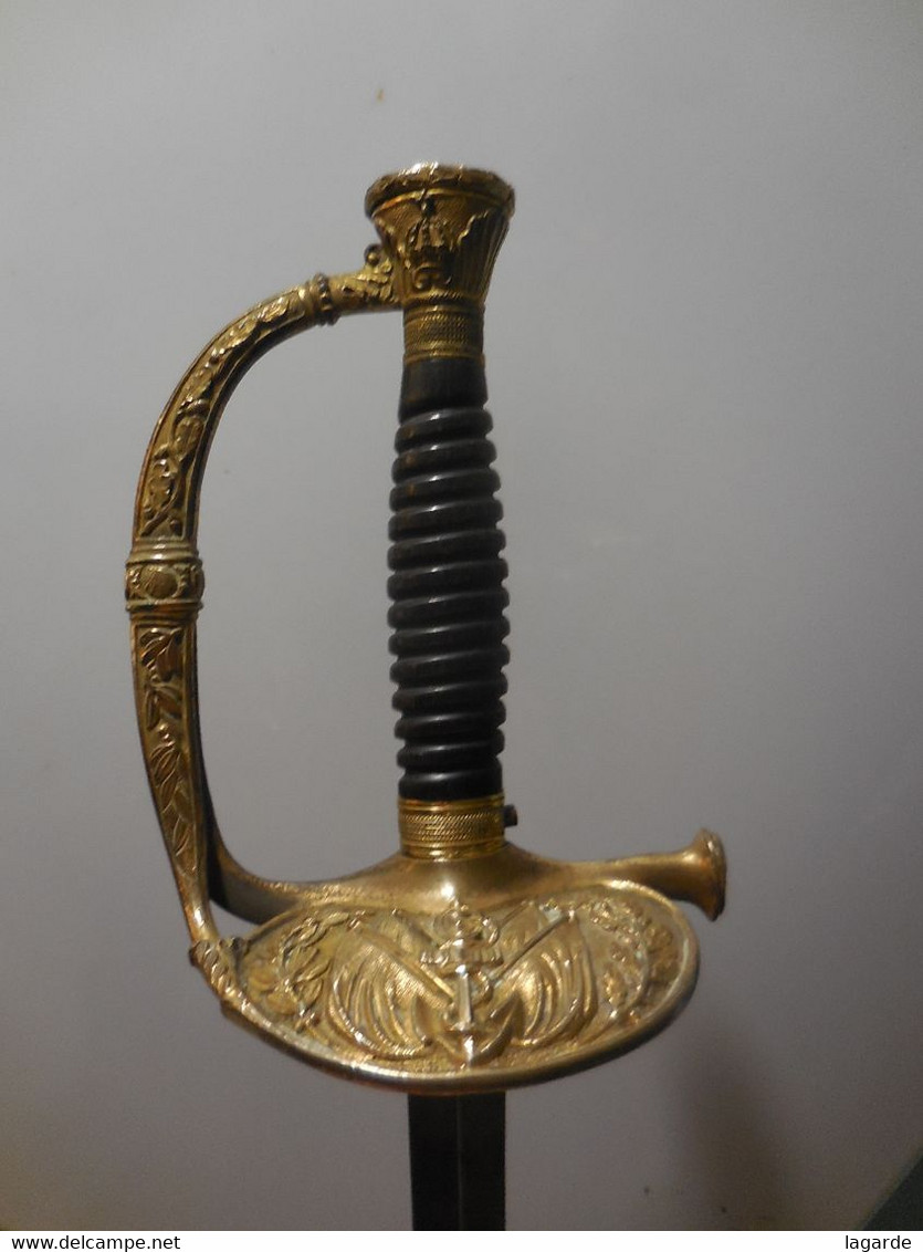 EPEE  D'OFFICIER   MEDECIN - MILITAIRE DE LA MARINE  1870 - Armas Blancas