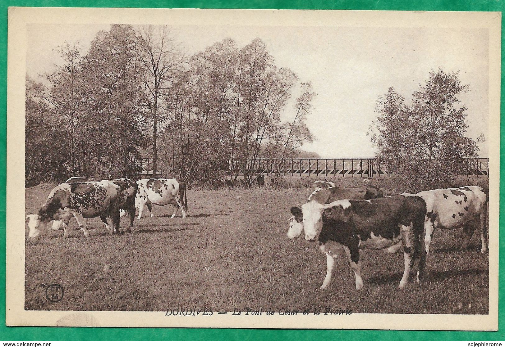 Dordives (45) Le Pont De César Et La Prairie 2scans Vaches - Dordives
