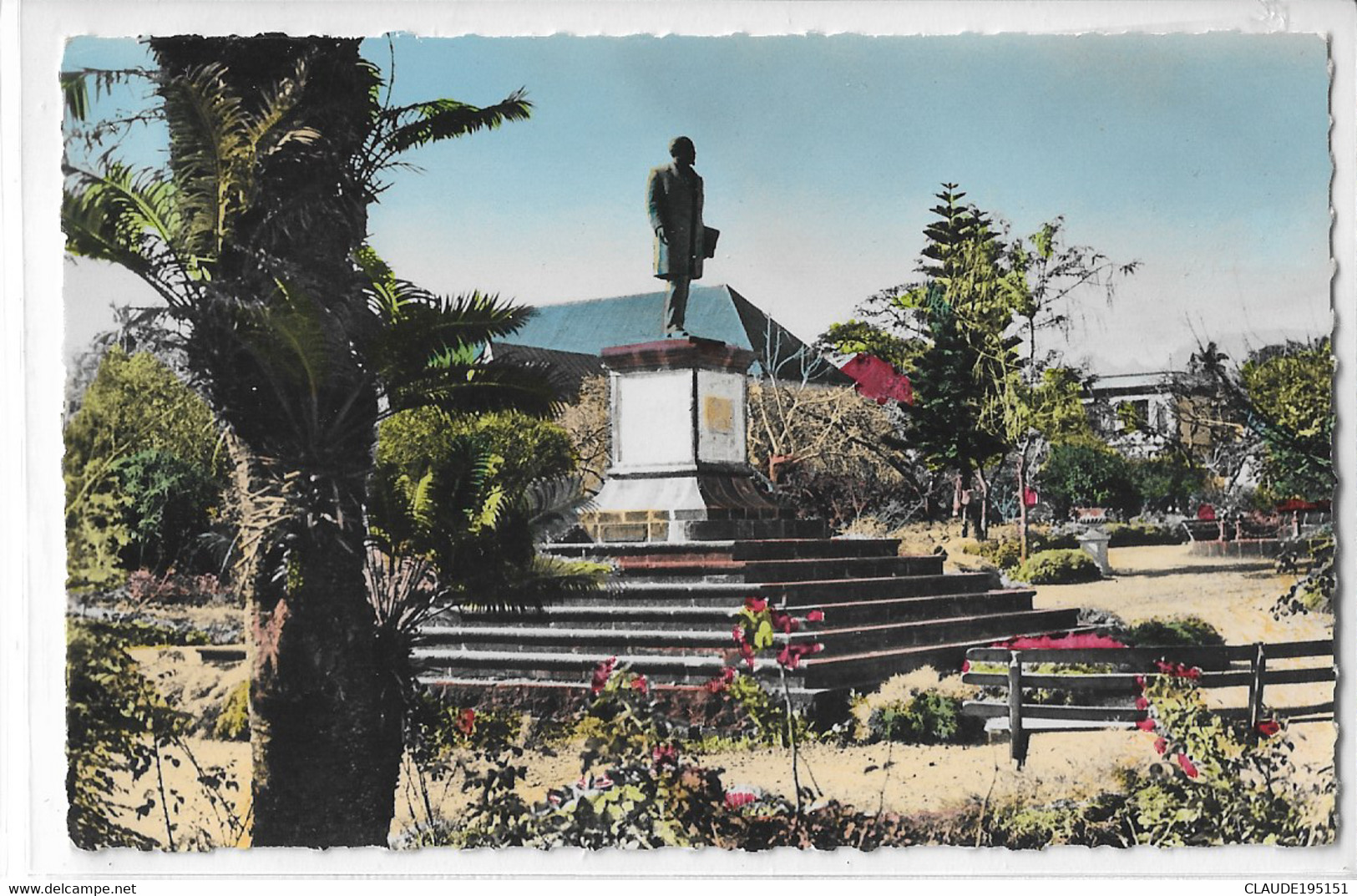 LA REUNION  SAINT PIERRE FRAN9OIS DE MAHY     (EDITEUR GANOWSKI) - Saint Pierre