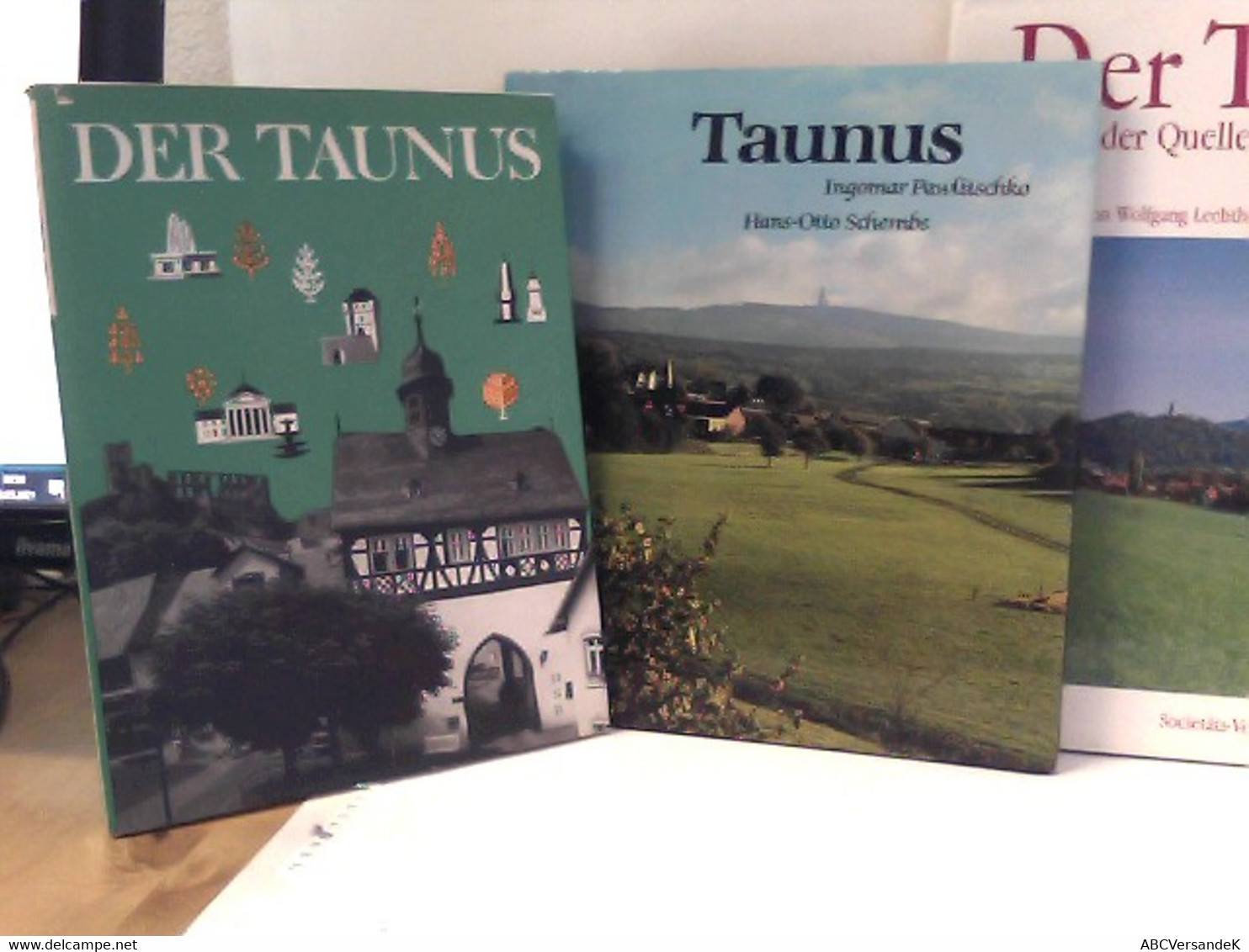 Konvolut Bestehend Aus 3 Bänden Zum Thema: Der Taunus. - Hesse