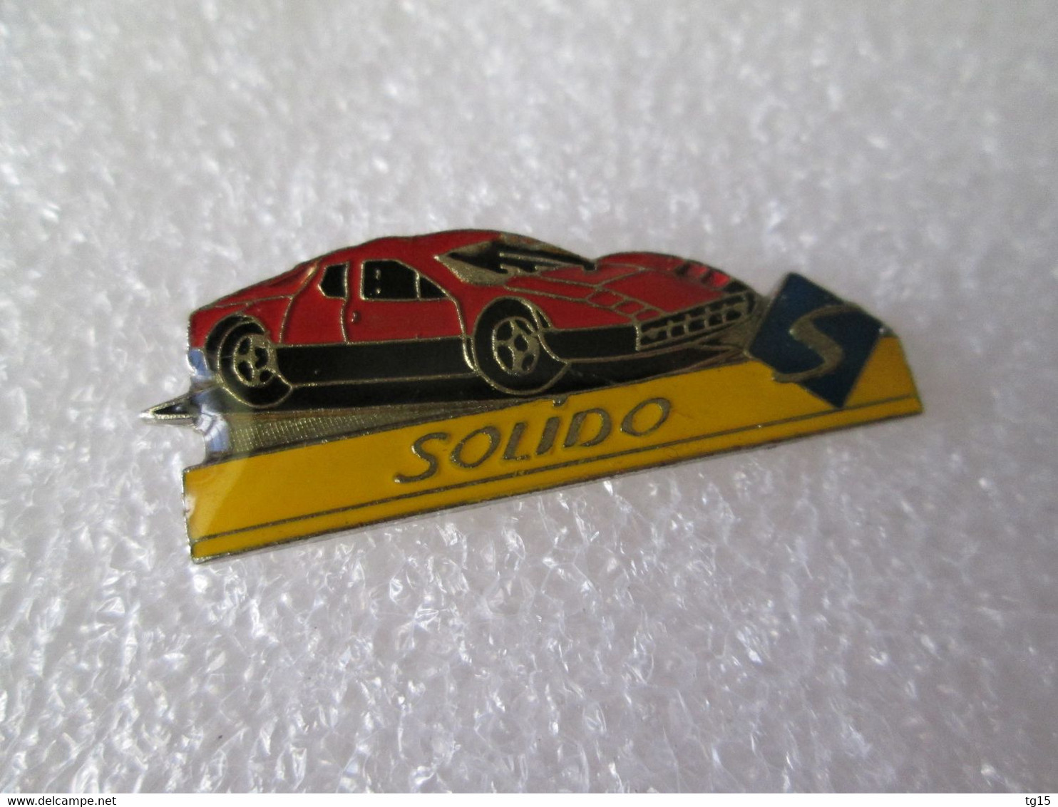 PIN'S    FERRARI  BB  SOLIDO - Ferrari