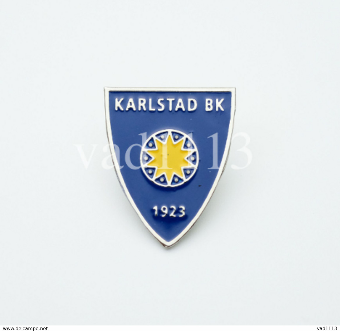 Badge Pin: European Football Clubs Sweden -  " BK Karlstad " - Fútbol