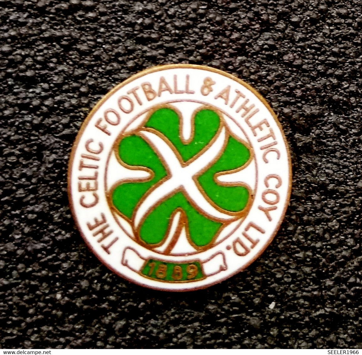 Football/soccer - Pin/badge - Quality, Enamel    -  CELTIC  F.C.    -   SCOTLAND. - Fútbol