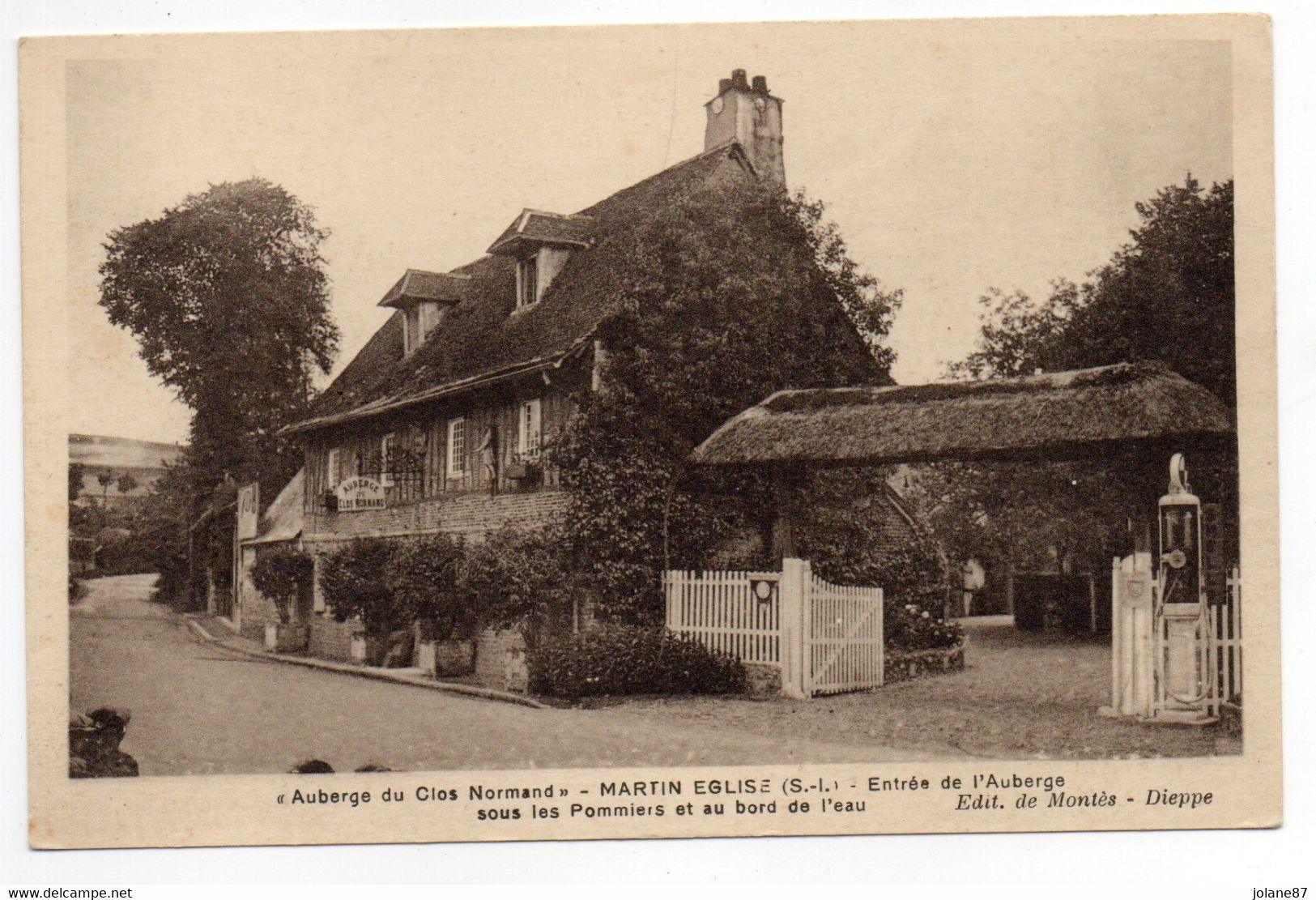 CPA 76      MARTIN EGLISE    -    ENTREE DE L AUBERGE   "AUBERGE DU CLOS NORMAND" - Restaurants