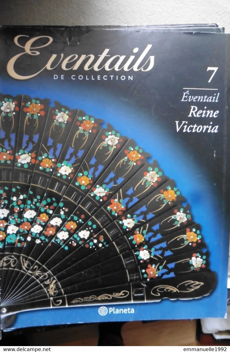 Eventail En Bois Peint Noir à Fleurs Reine Victoria + Magazine N°7 Planeta Eventails De Collection - Queen Victoria - Eventails