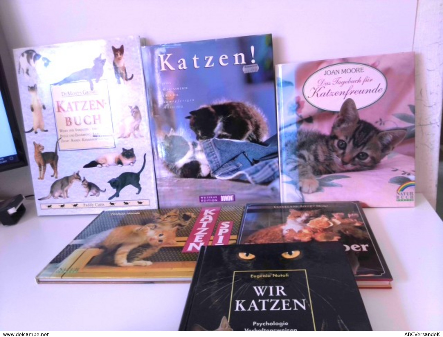 Konvolut Bestehend Aus 6 Bänden Zum Thema: Katzen / Sachbücher. - Animales