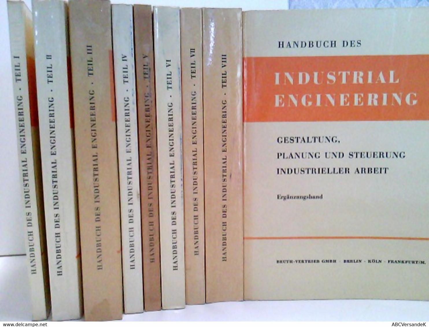 Konvolut Bestehend Aus 9 Bänden Zum Thema: Handbuch Des Industrial Engineering. - Technique