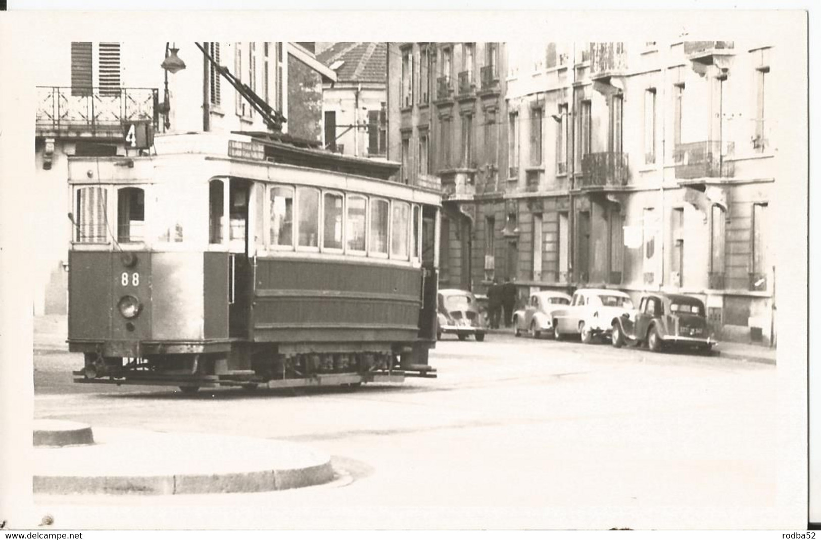 Photo - Thème Chemin De Fer -  - Tramway En Gros Plan à  Nancy - à Confirmer - Trains