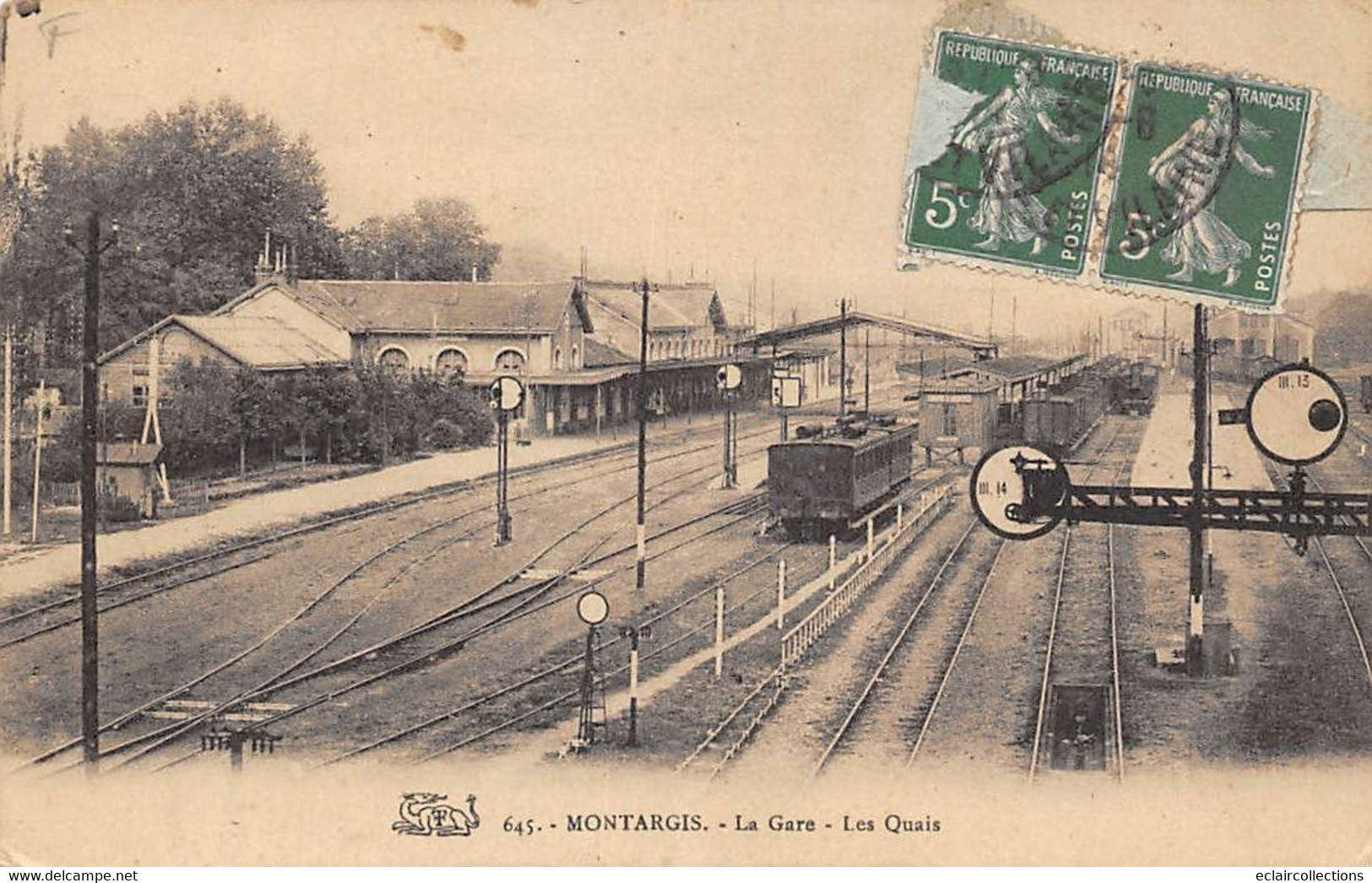 Montargis            45       Intérieur De La Gare. Les Quais      (voir Scan) - Montargis