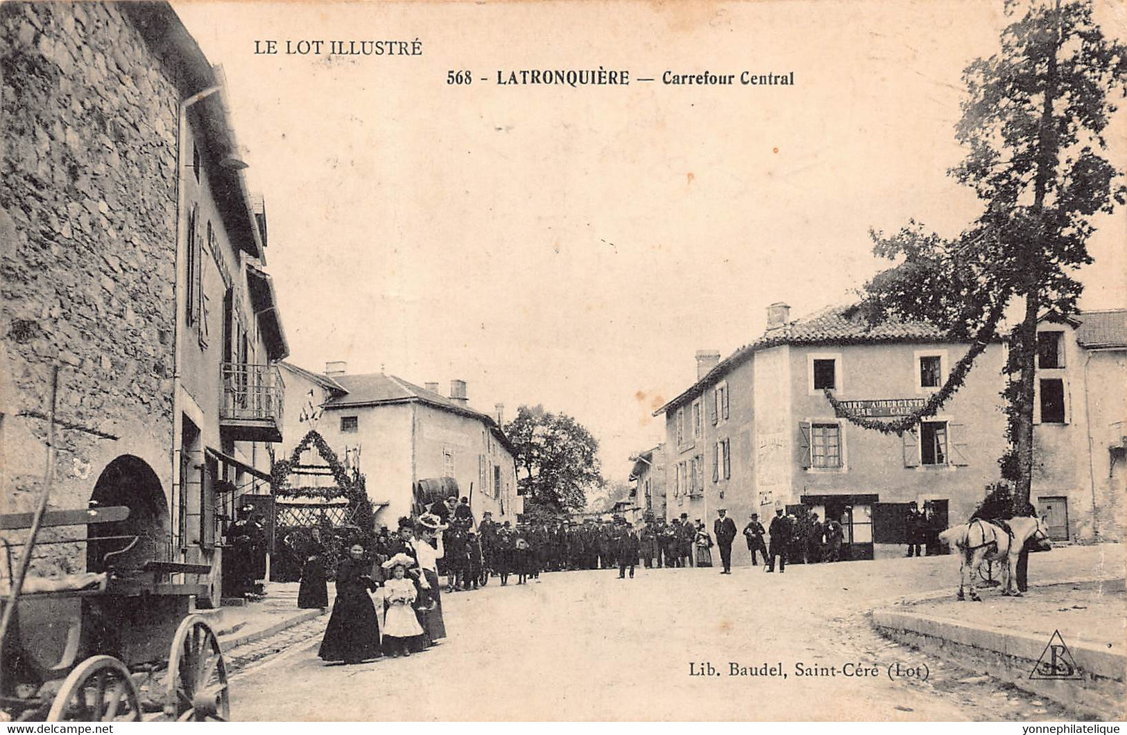 46 - LOT - LATRONQUIERE - 10079 - Carrefour Central - Défaut - En L'état - Latronquiere