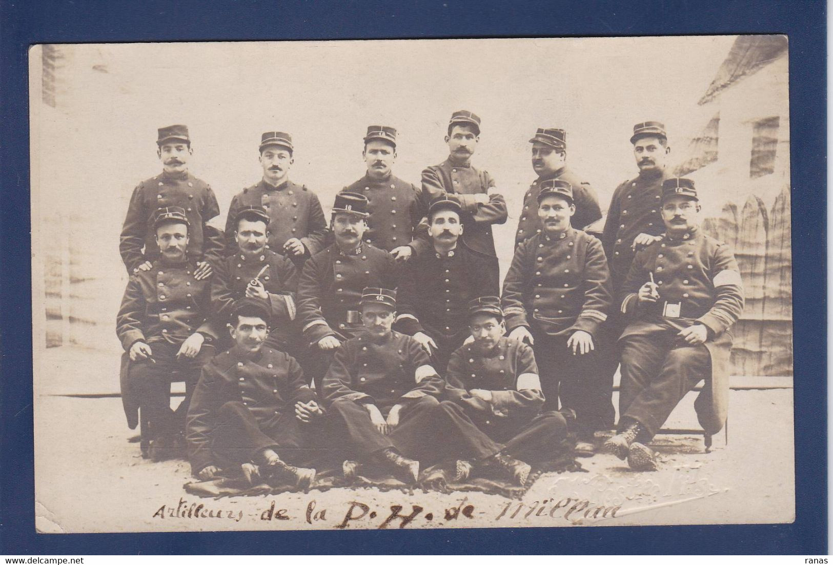 CPA [12] Aveyron > Millau Carte Photo Militaria Voir Dos - Millau