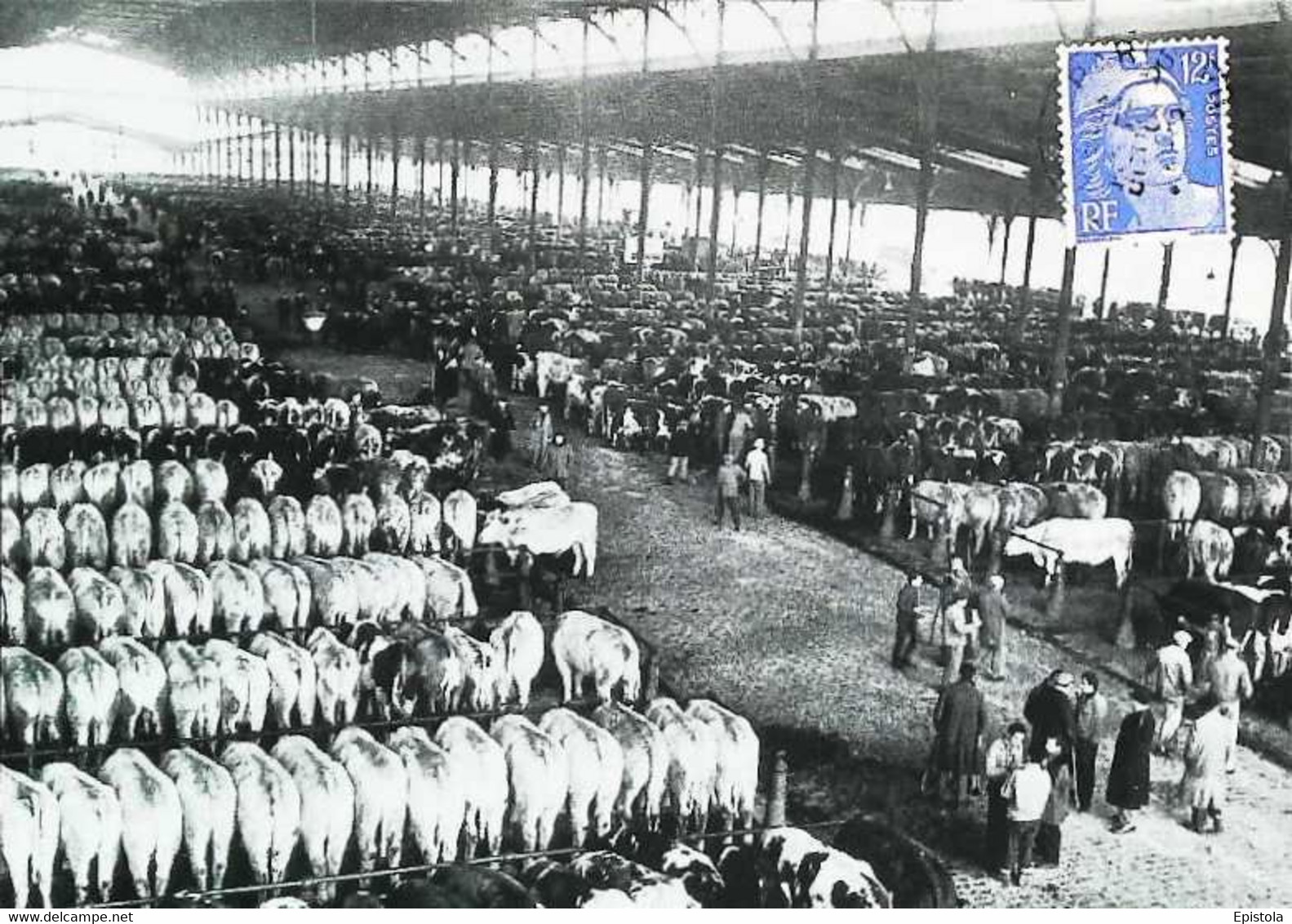 ► La Halle Aux Boeufs De La Villette Vers 1900  Devenue La Grande Halle - Halles