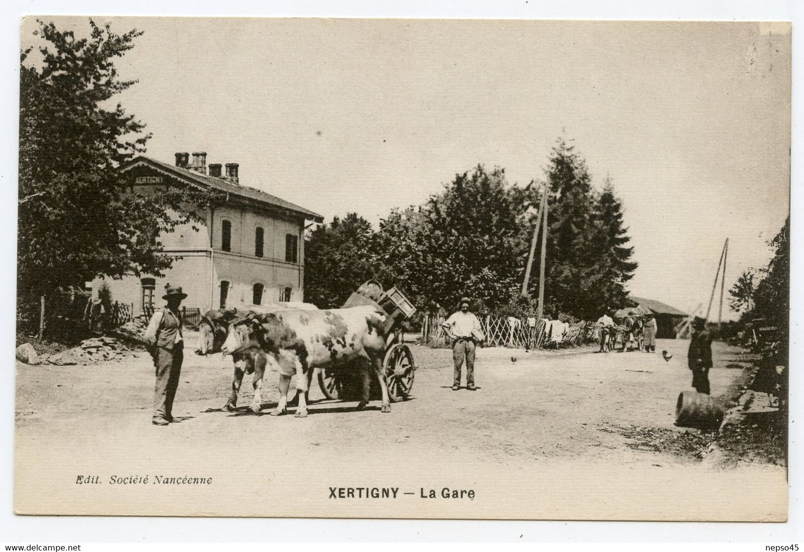 Xertigny Vosges ( 88) Attelage De Boeufs Devant La Gare.carte Animée. - Xertigny