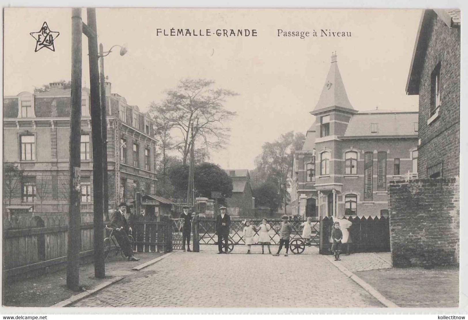 FLEMALLE - GRANDE - PASSAGE A NIVEAU - Flémalle